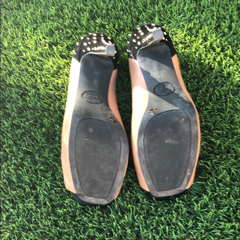 Jessica Simpson Open Platform Toe - Picture 2 of 8